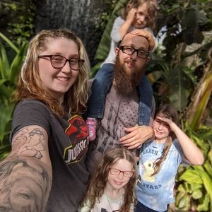 Meet your Posher, Ariel